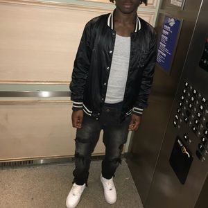 Meet your Posher, Rell